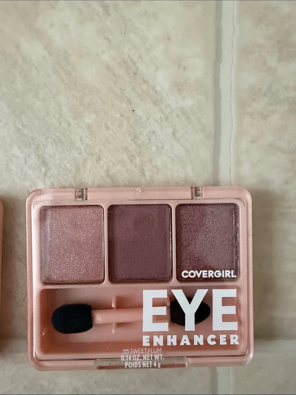 Covergirl Eyeshdow Trios NWT
